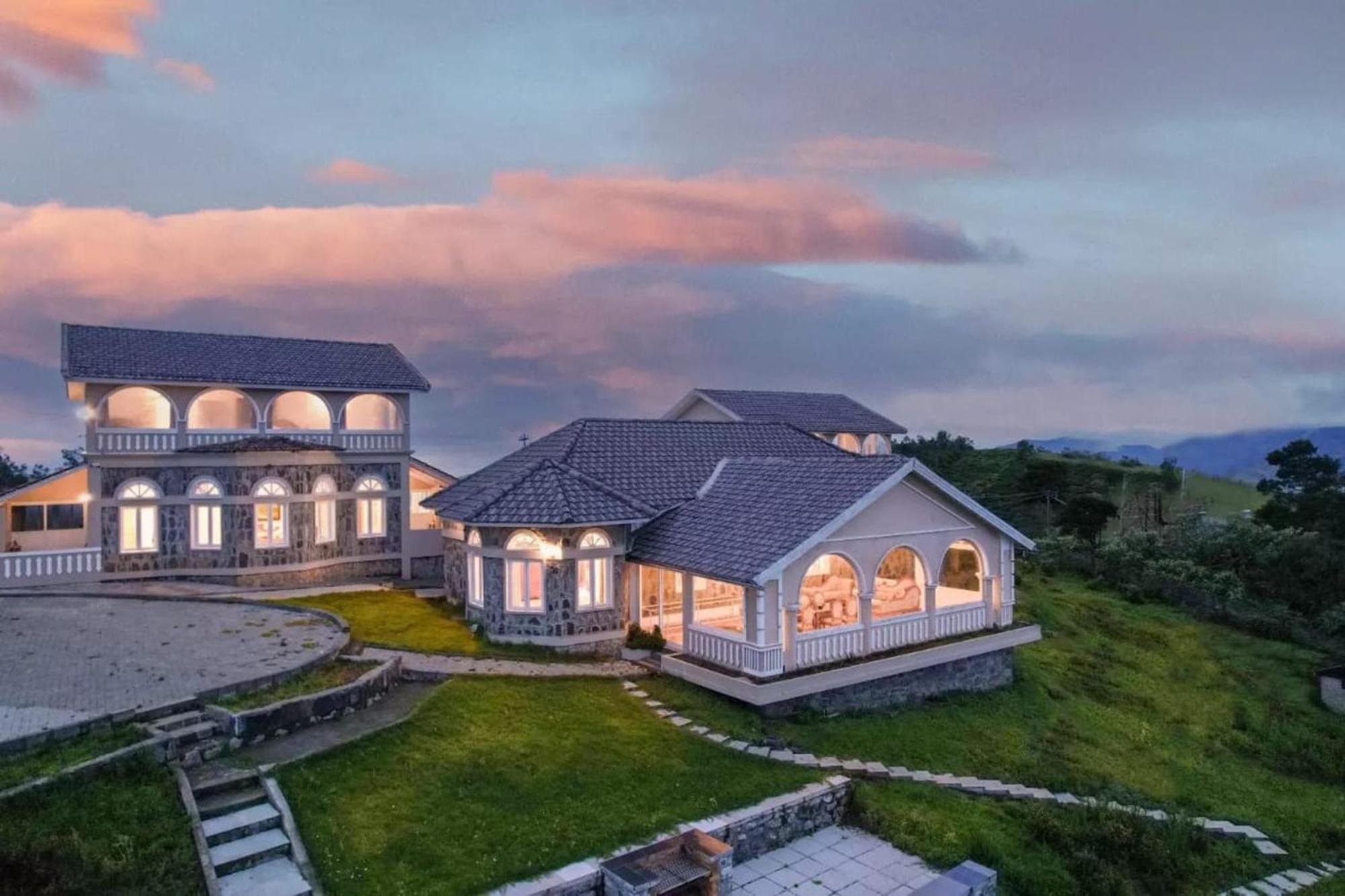 Emerald Stays Ooty By Voye Homes , Italian Luxury Near Ooty Emerald Lake Exterior photo